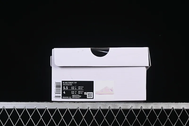 All Categories Nk Air Force 1 Air Force Series Nk Air Force 1 Low Air Force Low Nike Air Force 1'07 Low "Purple Pink Sweet Painting" Hand-painted graffiti Purple Pink Sweet Painting Air Force One Low-top casual sneakers FB1839-122